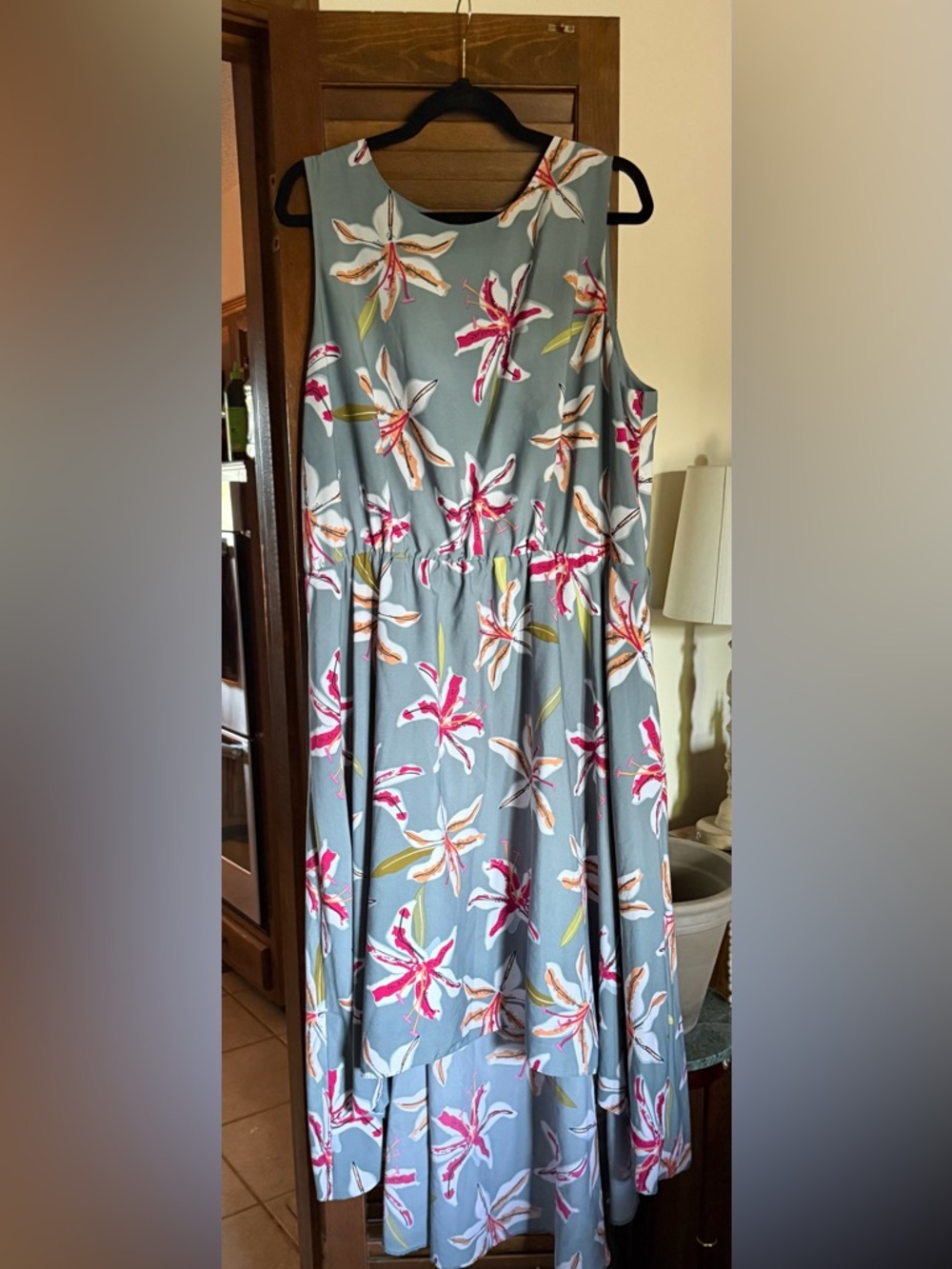 Hutch Anthropologie Aislynn Lily Floral dress grey size 2X EUC